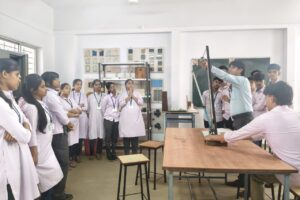 ENGINEERING LAB